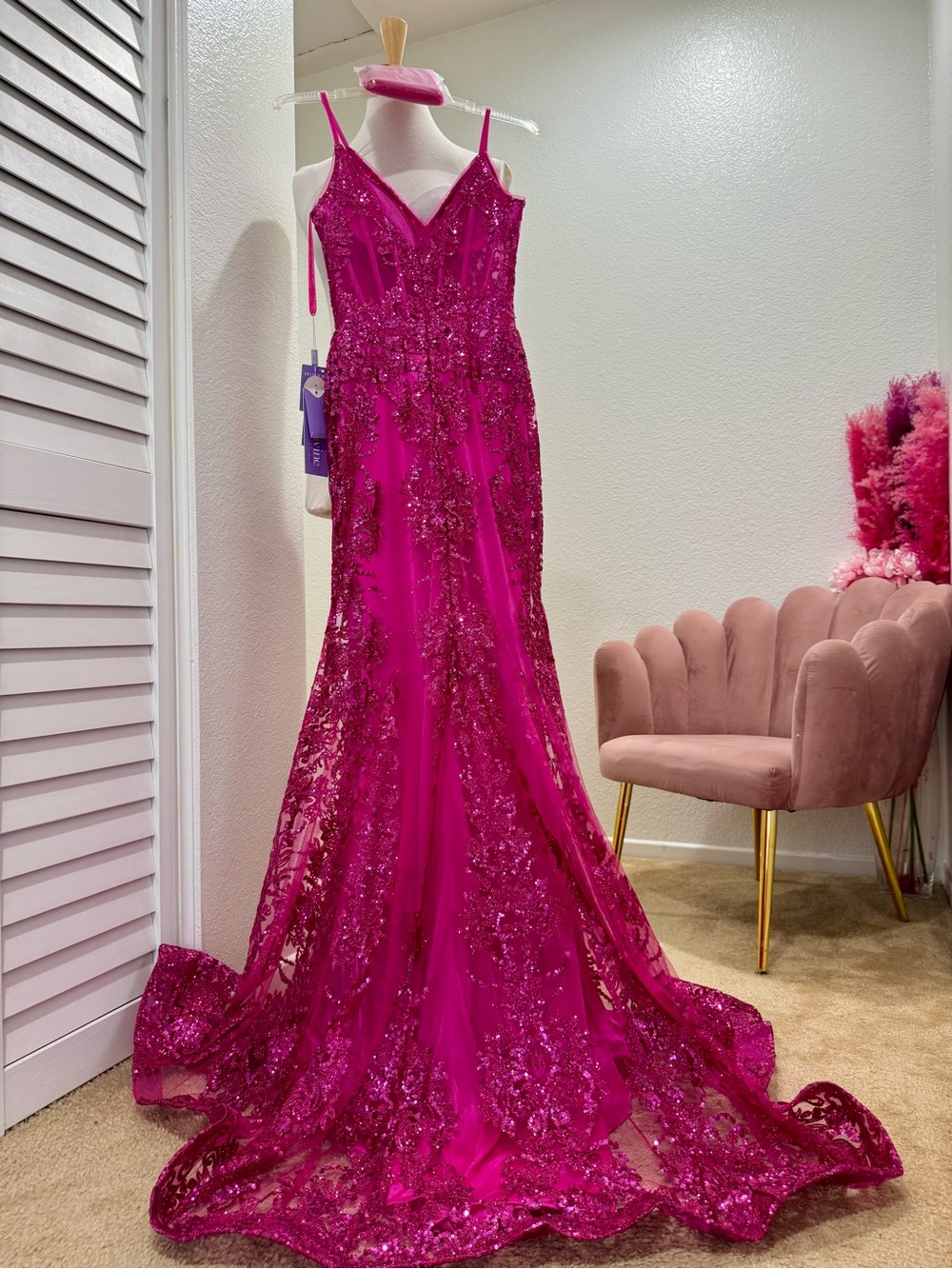 La Divine Magenta Prom dress NWT SIZE 2